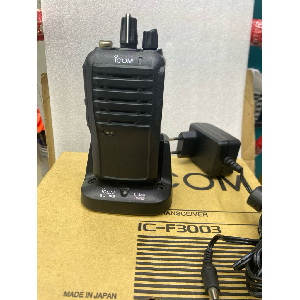 HT ICOM Ic-F3003 vhf bekas