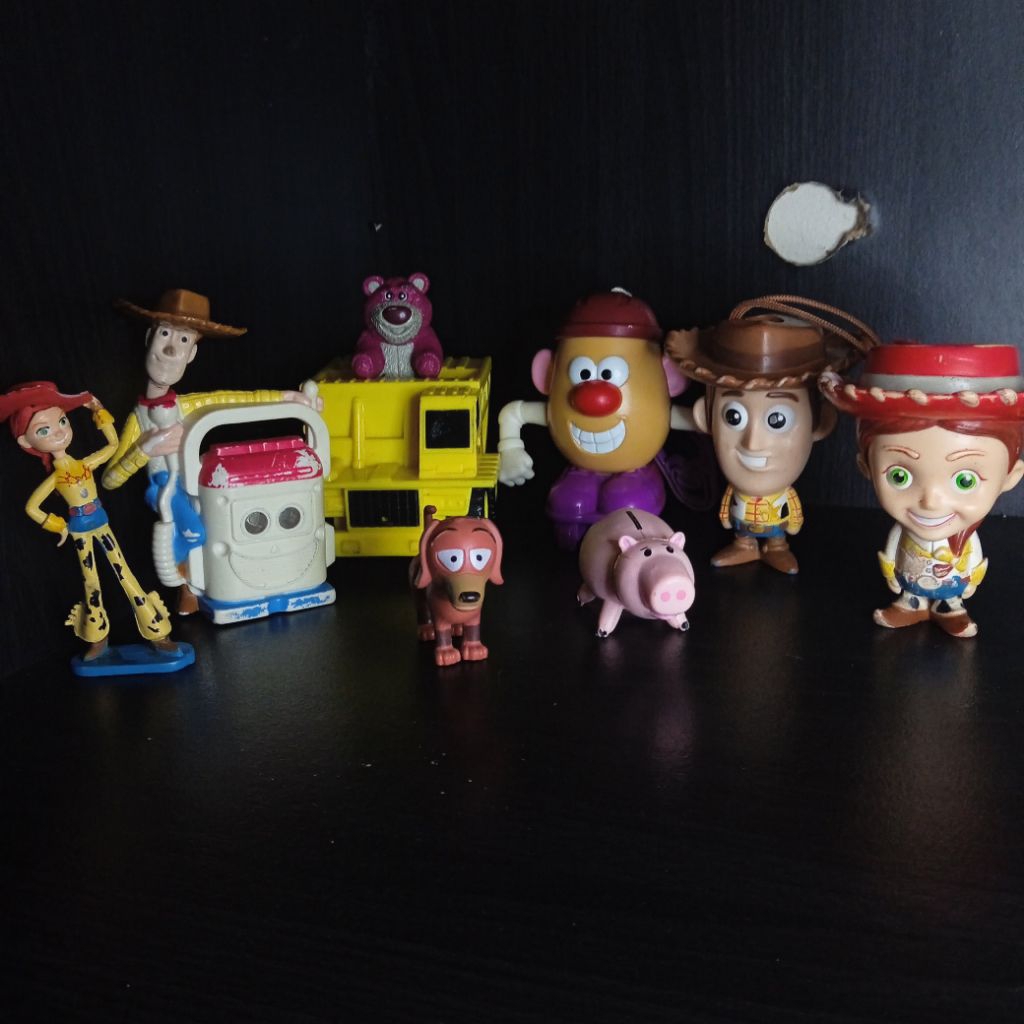 Preloved Figure Toy's Story