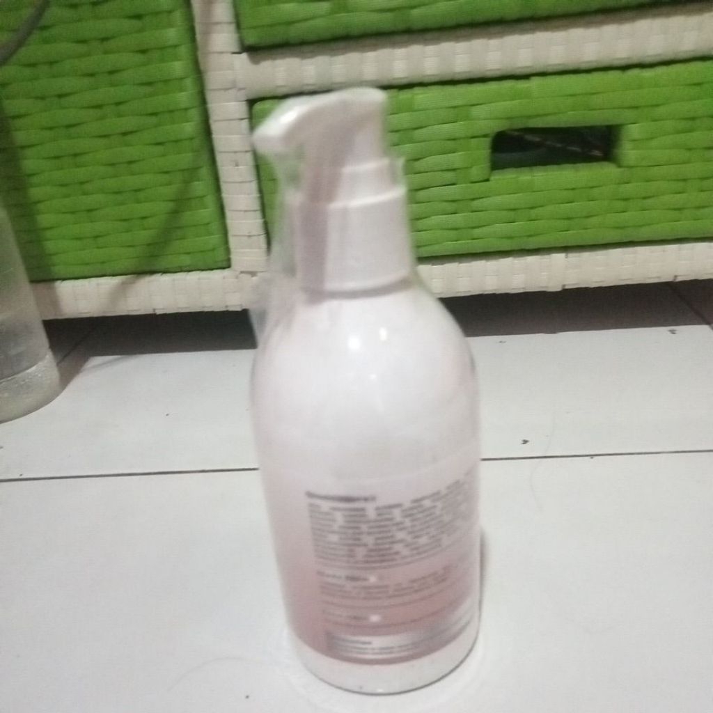 biang warna pakaian