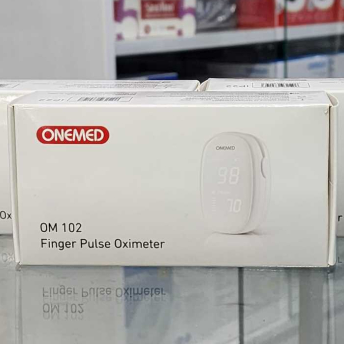 FINGER PULSE OXIMETER OM 102 ONEMED / OXIMETER / OKSIMETER