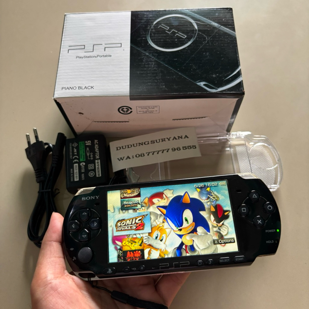 PSP 3000 BLACK KONDISI SECOND KONDISI BAGUS - CFW FULL GAME 8GB + 4GB TOTAL 12GB BANYAK BONUS