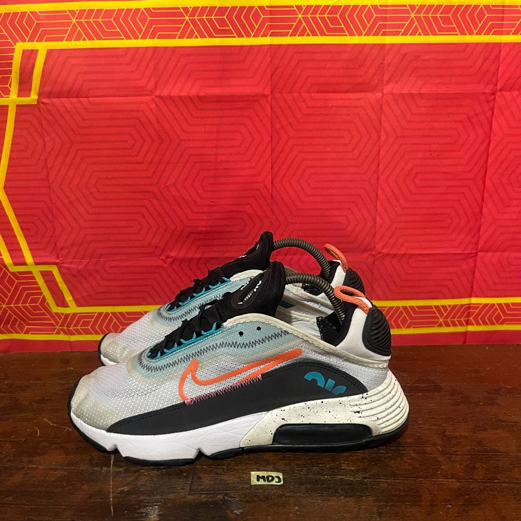 Sepatu nike airmax 2090 size 42