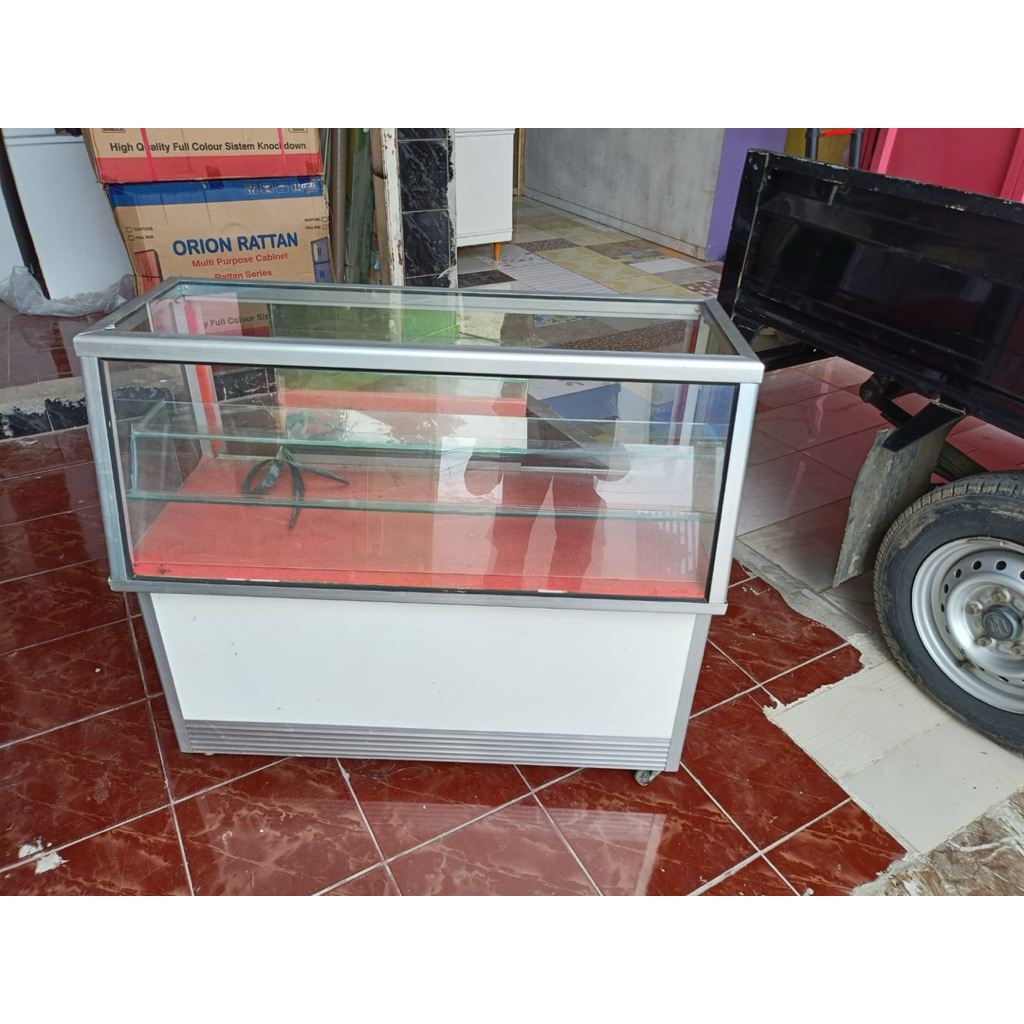 Etalase konter  Ukuran  1 Meter dan ukuran  1.5 Meter