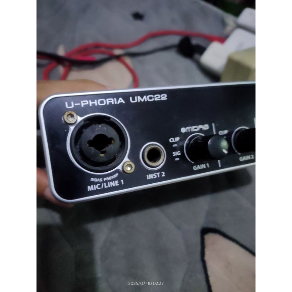 Behringer umc 22