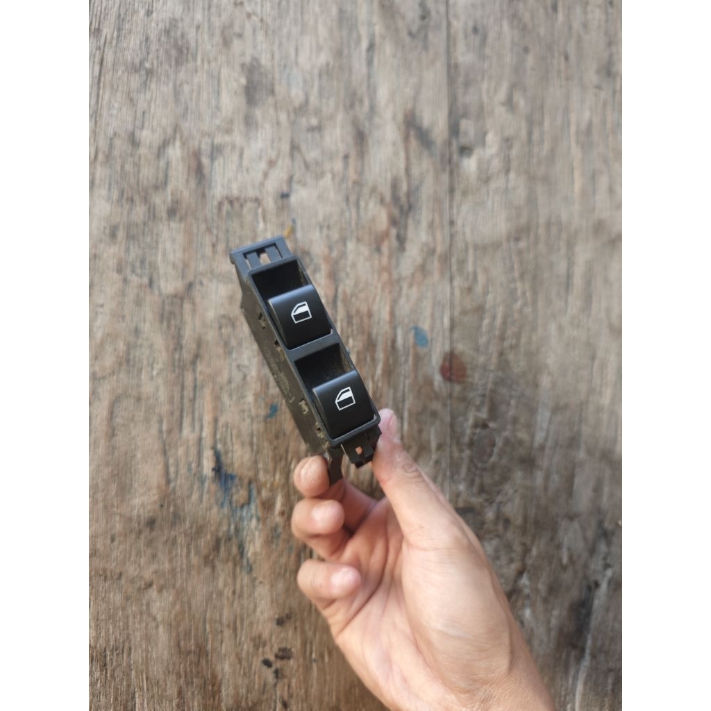 switch power window bmw e46