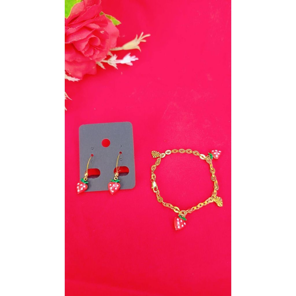 Titanium berlapis emas gelang+anting anak strawberry awet