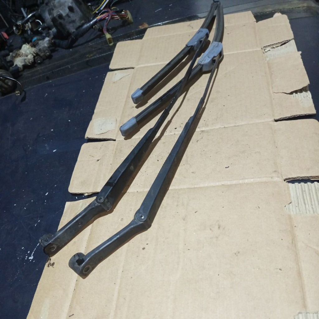 setang wiper arm wiper suzuki esteem