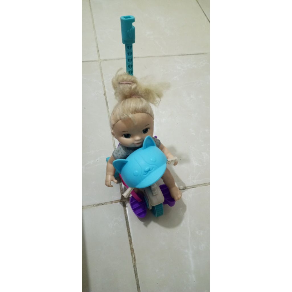 Baby Alive dakron sepeda (Littles baby alive)