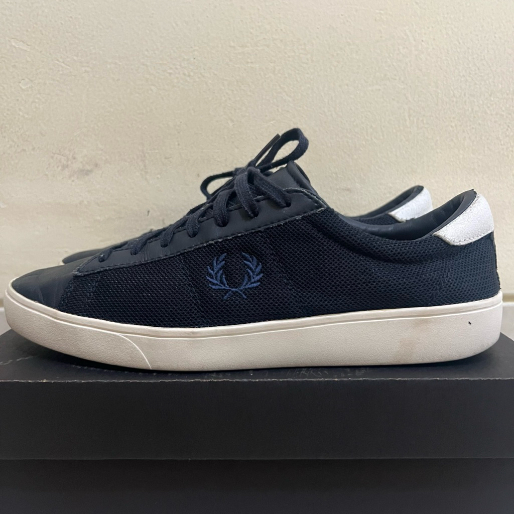 Sepatu Sneakers Casual FRED PERRY Dark Navy