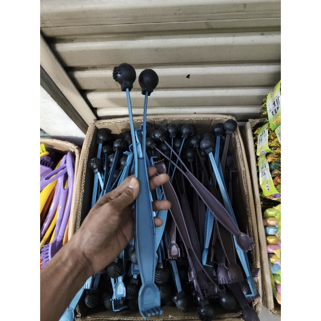 garukan badan ketokan badan alat pemukul badan