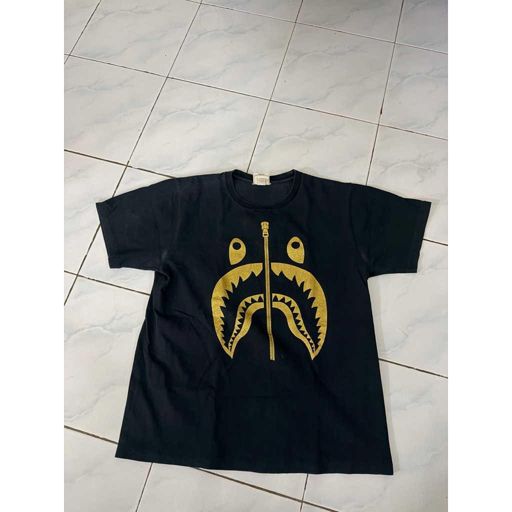 BAPE Shark Shirt size M PRELOVED