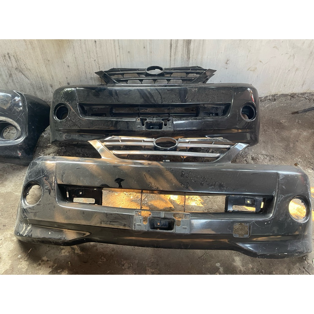 bemper depan original avanza 2005