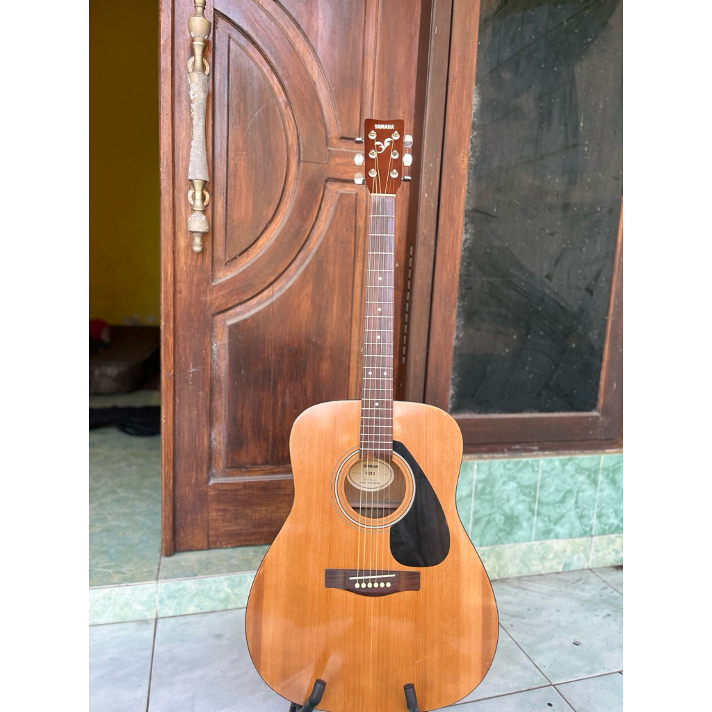 Gitar Akustik Yamaha F310