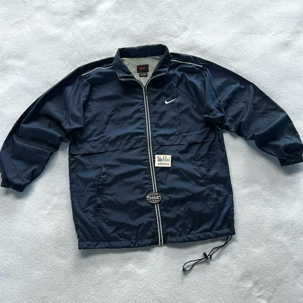 Jaket Vintage 90s NIKE Windbreaker (Oversize Cut)