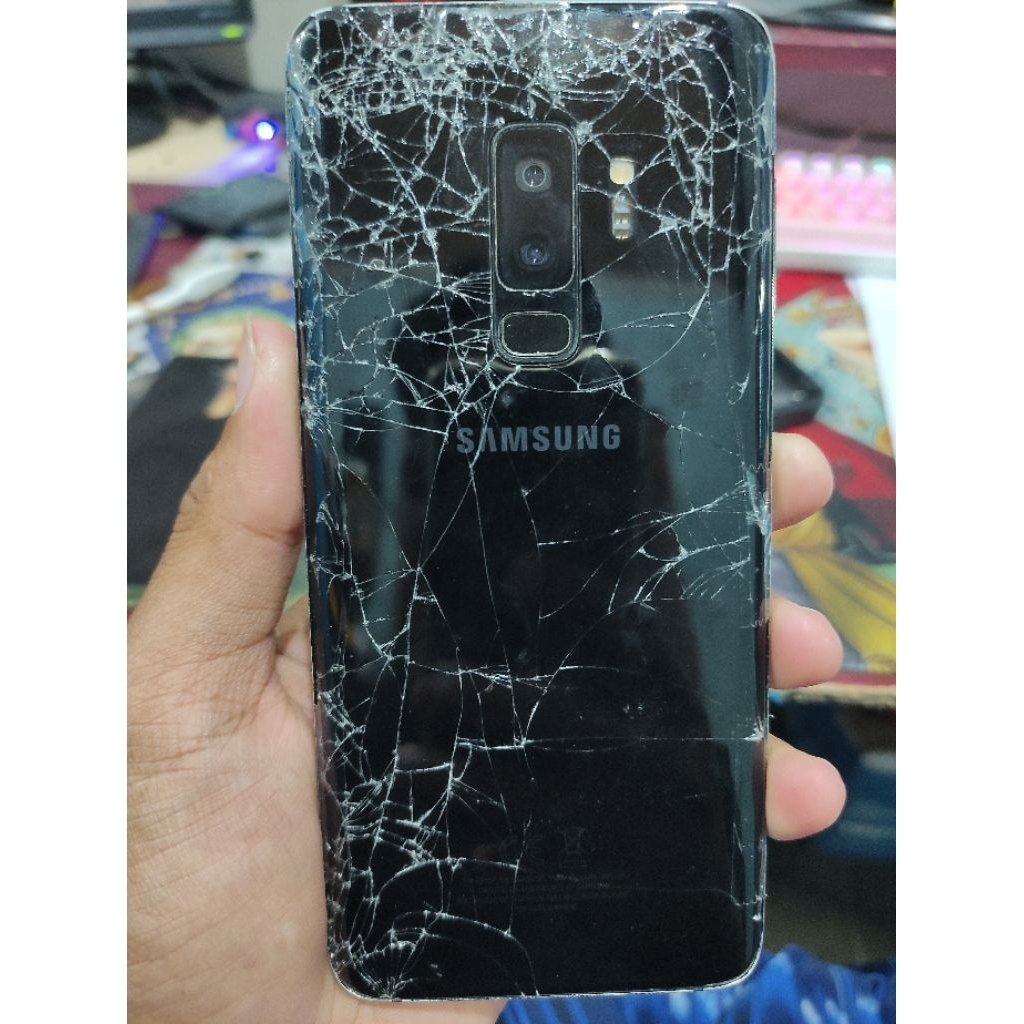 Samsung S9+ 6/64 minus