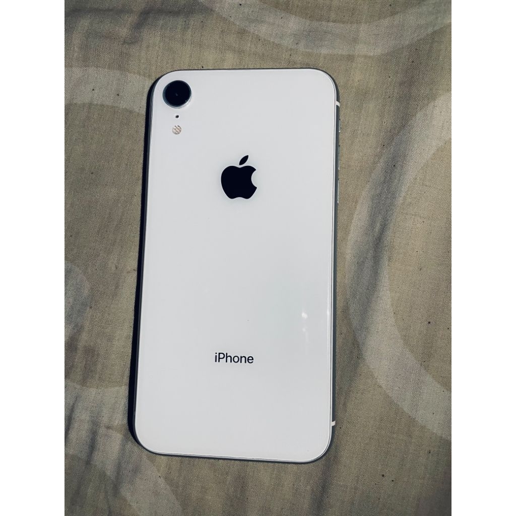 Iphone XR 128 GB, lupa sandi lupa icloud, fisik mulus, fungsi semua, jual apa adanya, orian, bahan b
