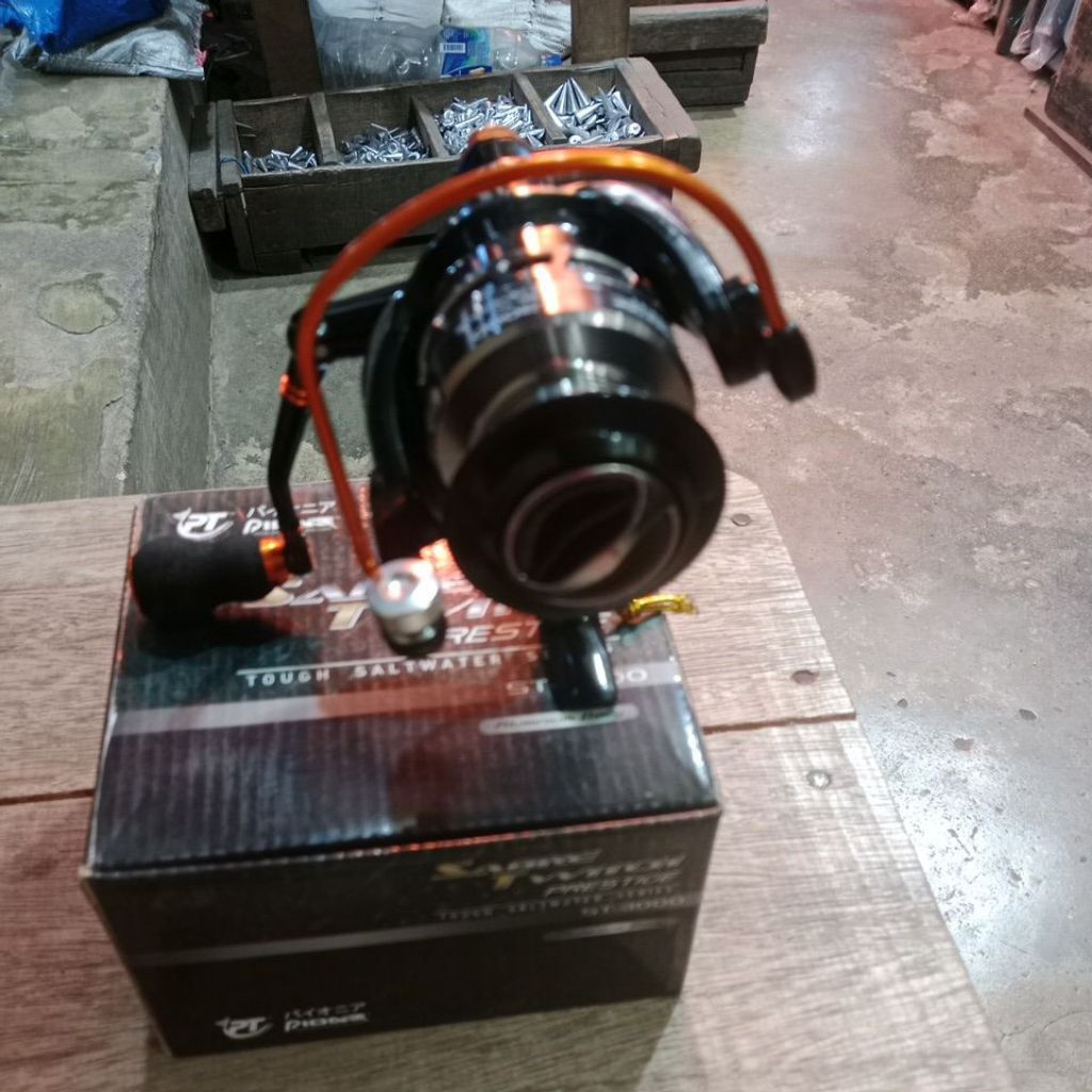 Reel Pioner Sabre Twitch 3000