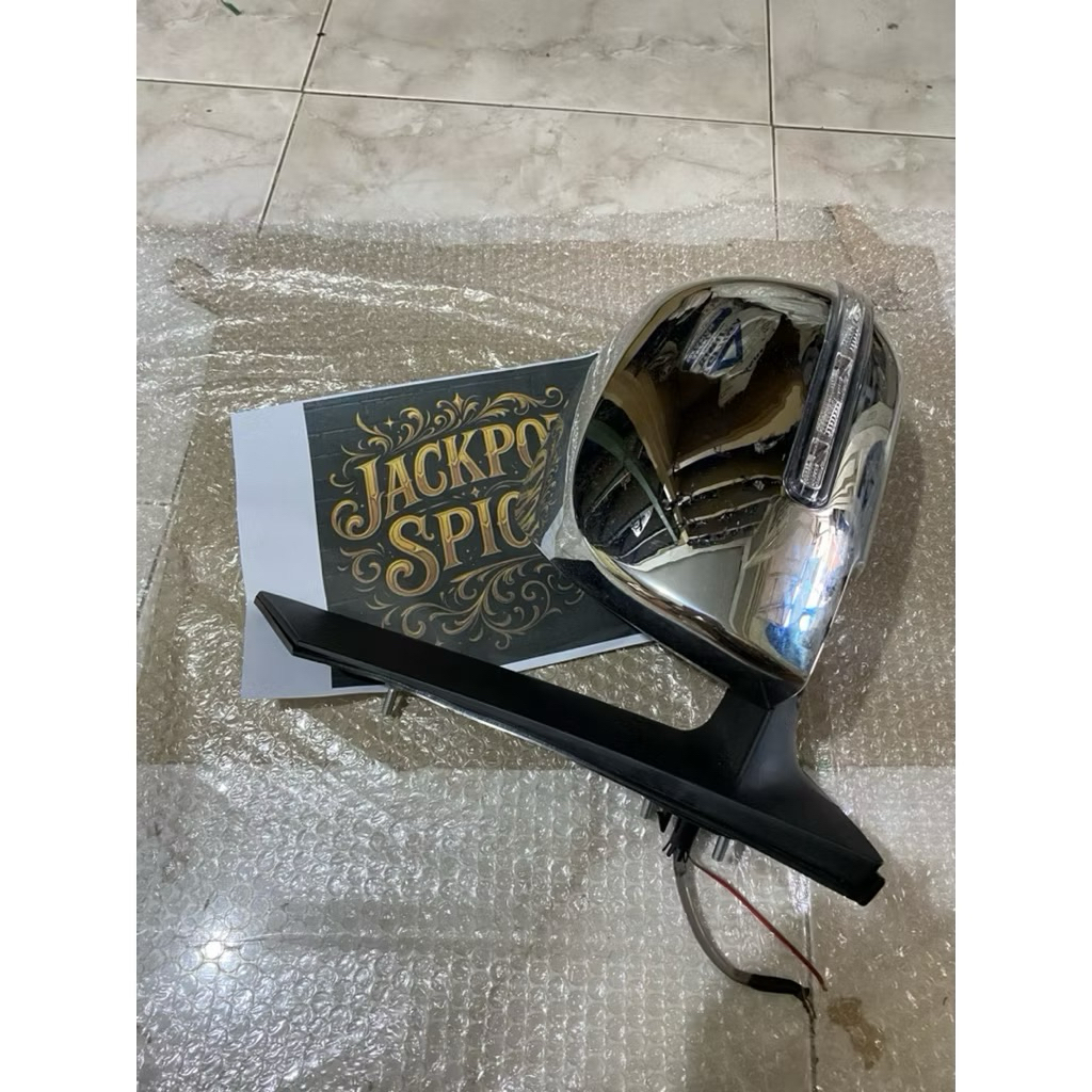 Spion mobil innova 2012-2015 original copotan
