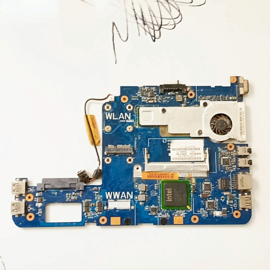Motherboard Mainboard Laptop Toshiba NB200 Normal