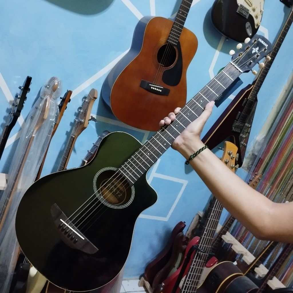 GITAR AKUSTIK ELEKTRIK YAMAHA ORIGINAL APX T2 TRAVEL 3/4 MODEL SECOND MURAH