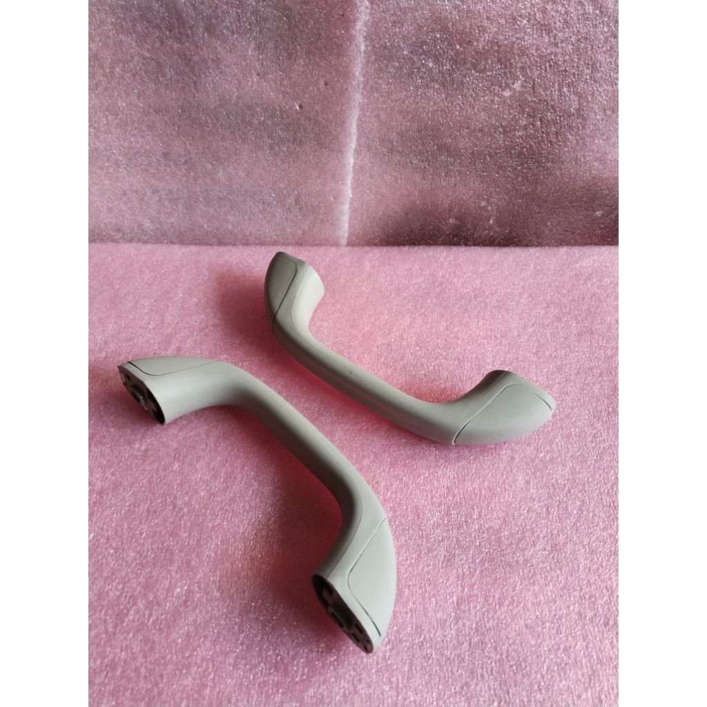 Handle Pegangan Tangan Plafon Universal Ukuran Baut 17Cm