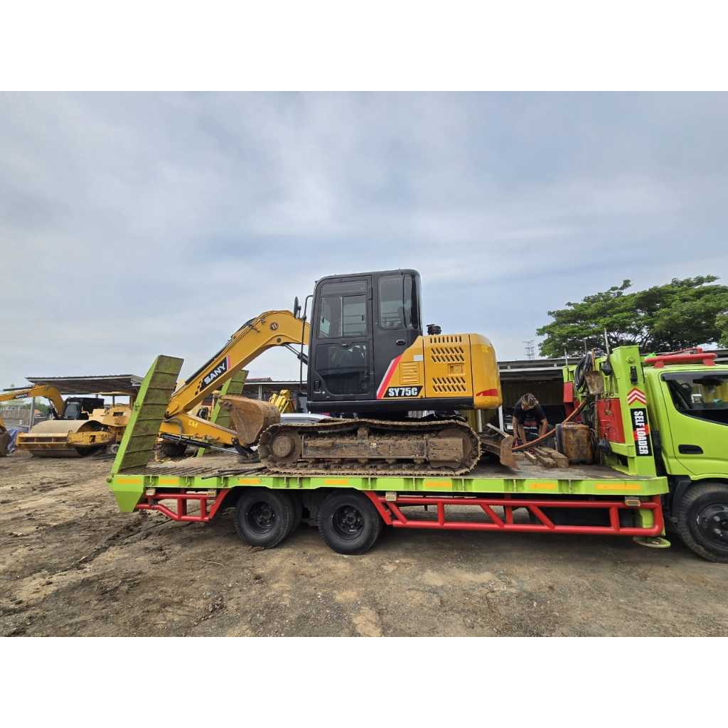 Rental excavator alat kontruksi, Sewa Mini Excavator PC 75, Rental Excavator PC 200 Breaker sany kom