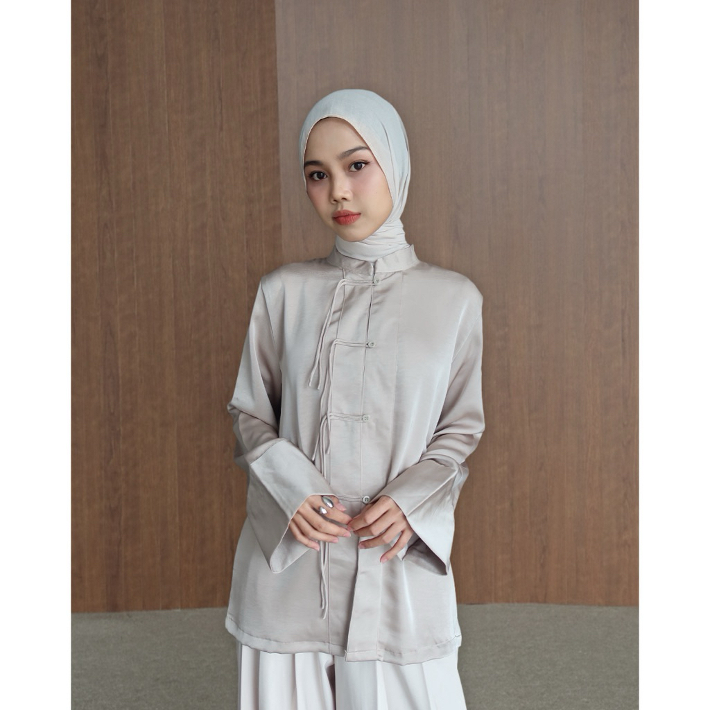 pastelly cheongsam taupe