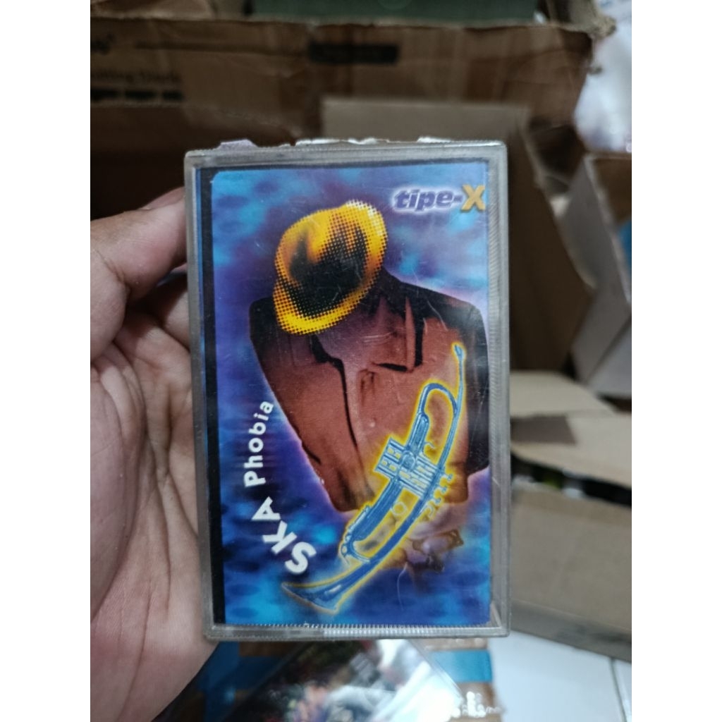 Kaset Pita Tipe X Album Skaphobia