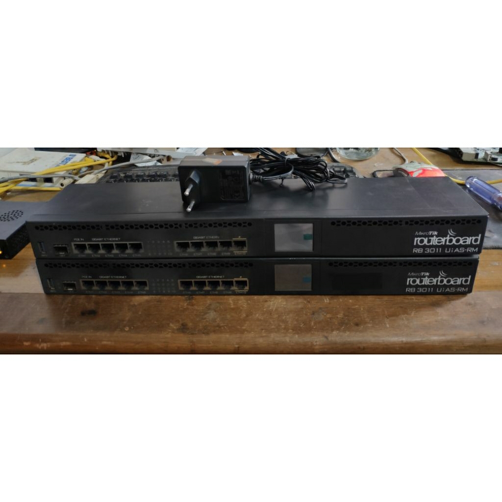 Mikrotik RB3011UiAS-RM Bekas