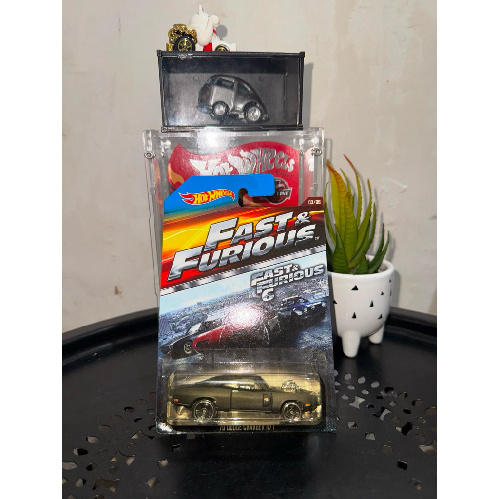 Hot Wheels Dodge Charger Old