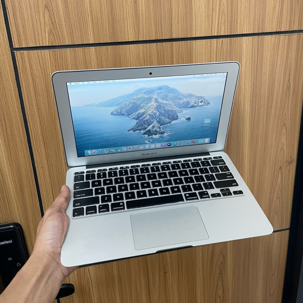 [GRADE A] Macbook Air 11inch 2015 i5 Ram 8GB Ssd 512GB Second Mulus Original Bergaransi