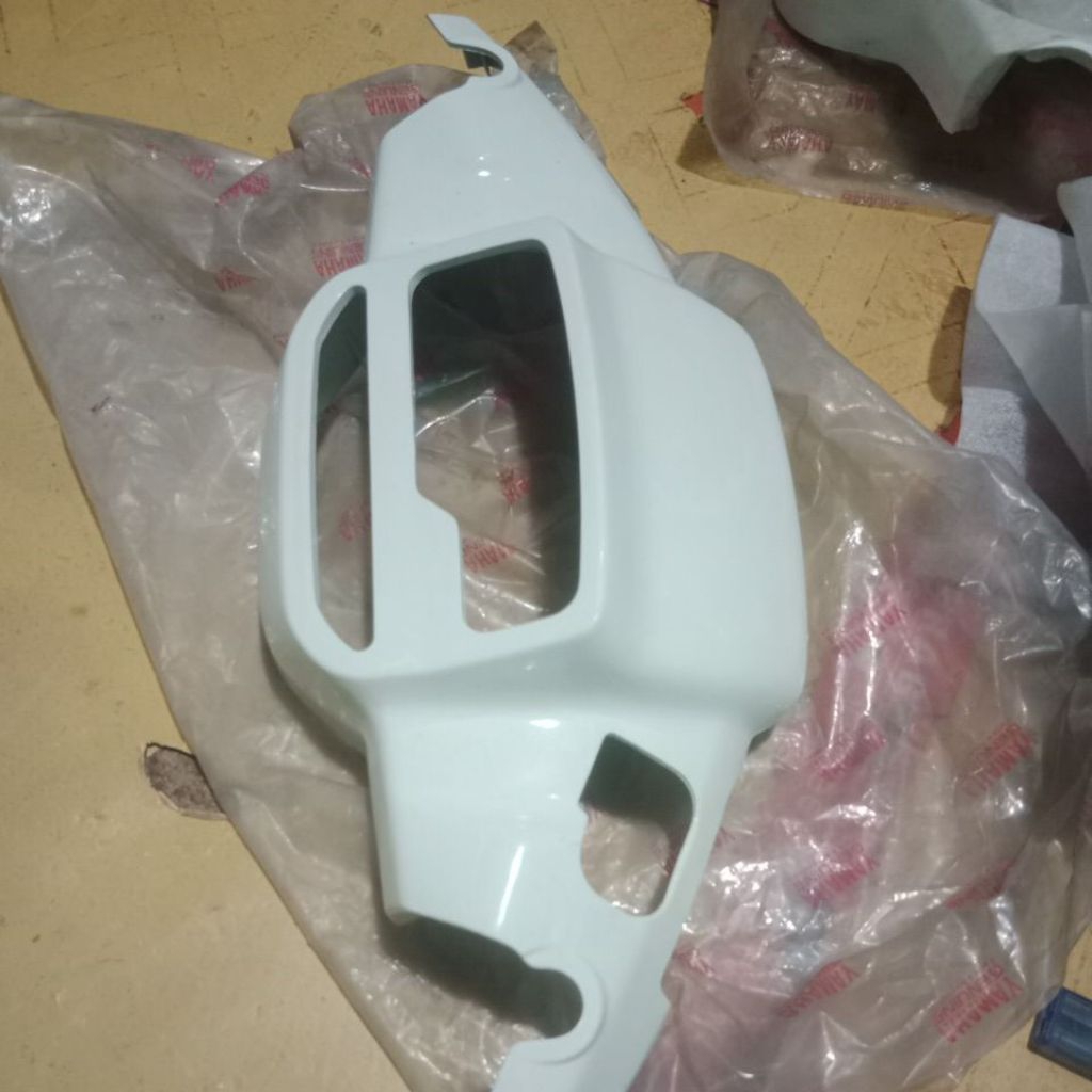 batok atas force 1 putih albino original NOS