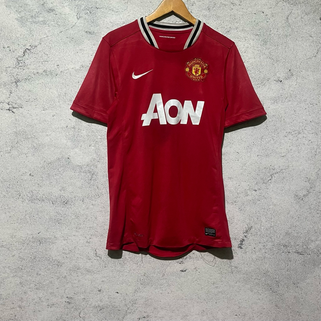 Manchester United original 2011 / 2012 MU red soccer football