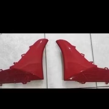 COVER PANEL BAWAH NMAX NEW WARNA MERAH GLOSY SET KIRI KANAN KODE PART B6H-F171L-00-PA B6H-F171M-00-P