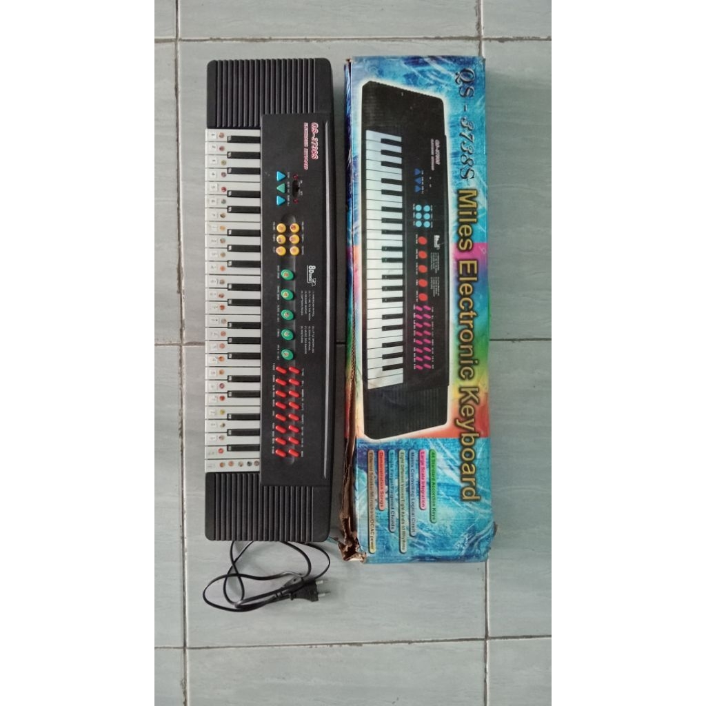 Piano Second Bekas