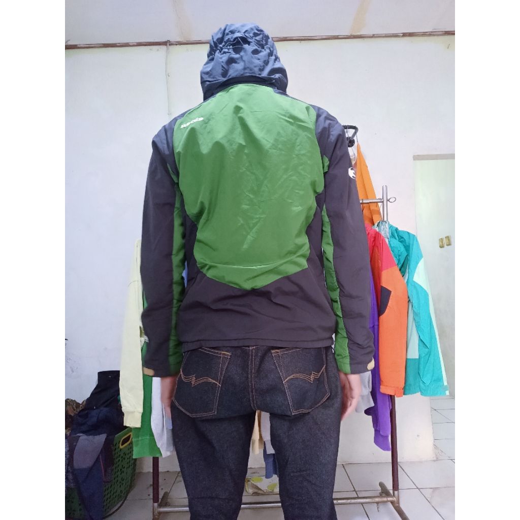 jaket outdor outdor