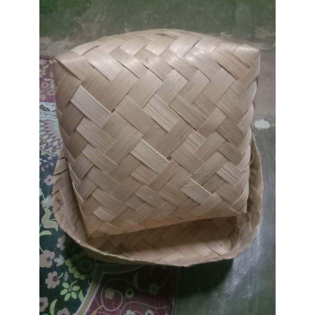 sepasang besek berkat anyaman bambu 18x18