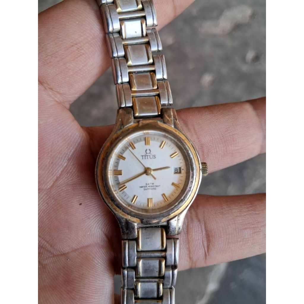 Jam Titus swiss Quartz Baterai off bahan