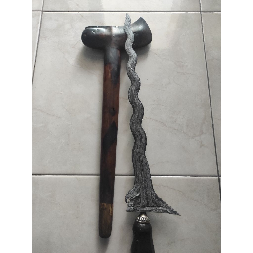 Keris Parung Sari Corok