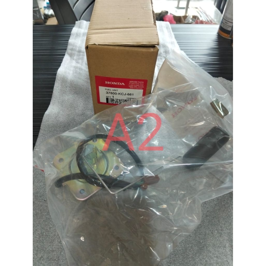FUEL UNIT PELAMPUNG TANGKI TENGKI MINYAK BENSIN TIGER NEW / 37800-KCJ-661 ORIGINAL AHM