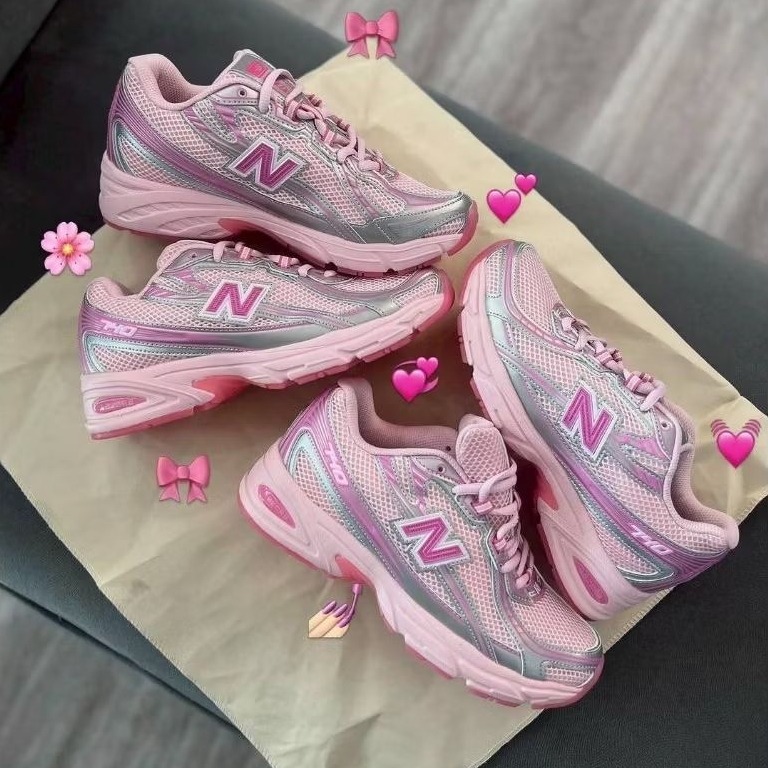 Sepatu Wanita Sneakers 740 Terbaru Casual Atmos Pink Vacation Womens