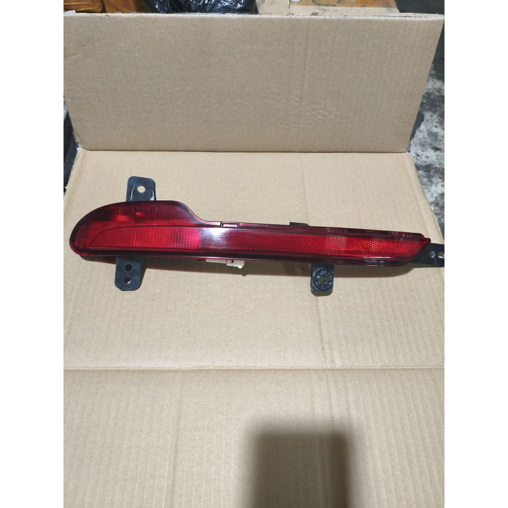 lampu belakang/mata kucing geely ex5 e5 kiri ori