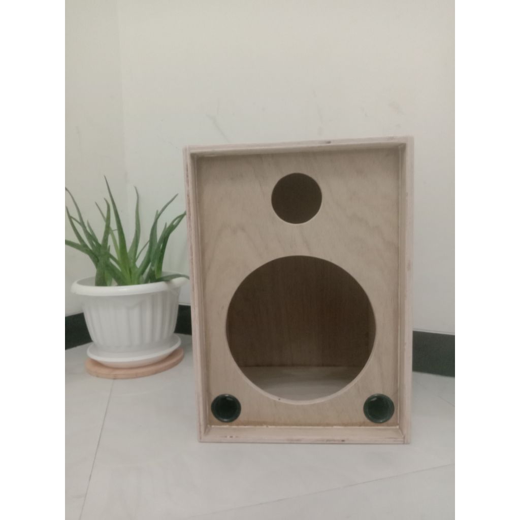 Box Speaker 10 inch + Tweeter 3 inch