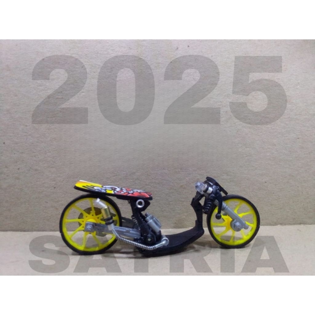Miniatur motor drag metik skala 1:18 custom handmade