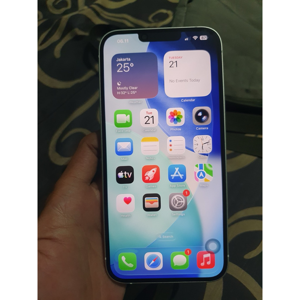 iPhone 14 Plus 128GB Second Original - Mulus, Fungsi Normal, Fullset