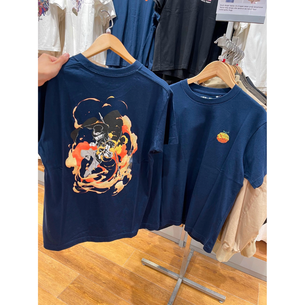 Tshirt Uniqlo Man ONE PIECE 69 navy
