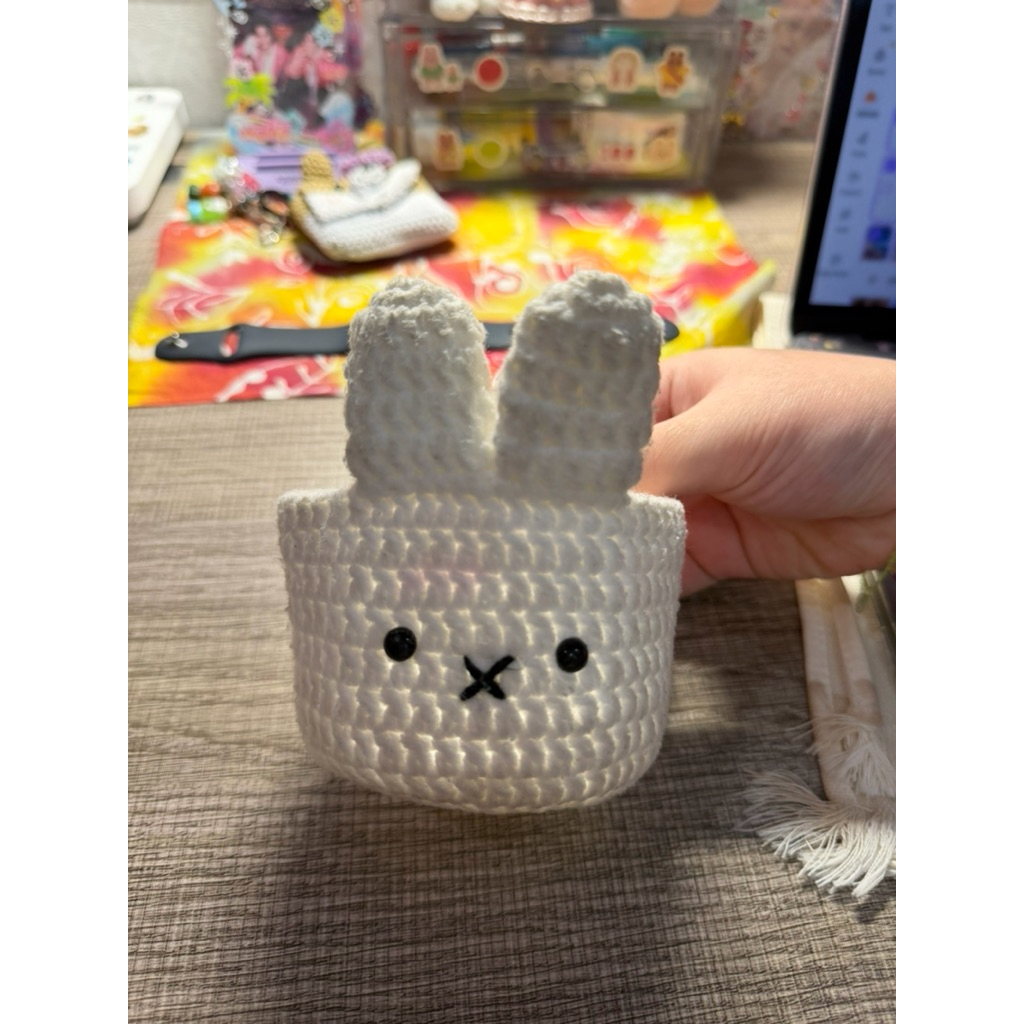 preloved [YANG FOR SALE BOOT ONLY] Miffy Owala Boot Stanley Owala 40 ounce oz Reusable Cup Holder Cr