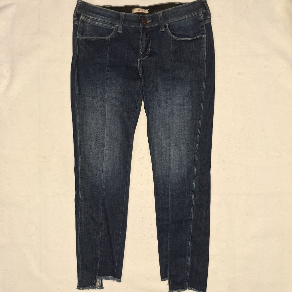 PRELOVED SLIM FIT JEANS