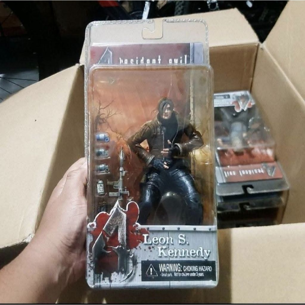 For Sale NECA Action Figure Resident Evil 4 Leon S Kennedy Jacket