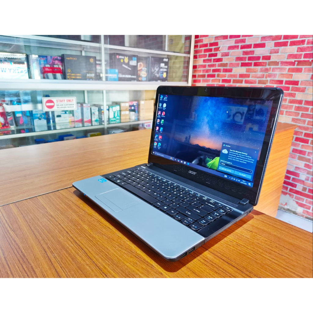Laptop ACER Aspire E1-471 Core i5-3340M